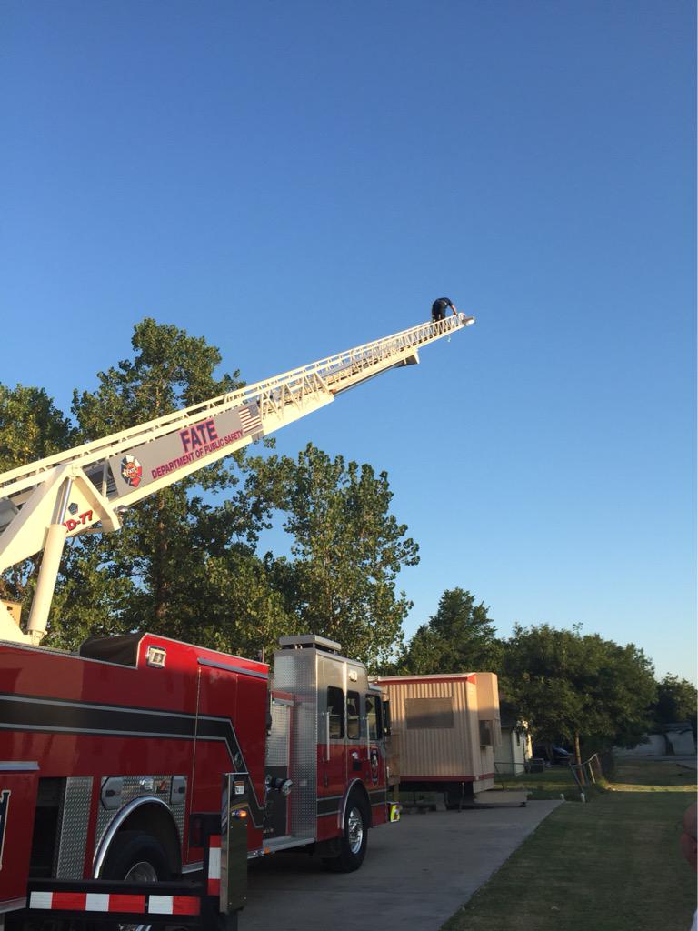 dps5507's tweet photo. Fate Citizens Academy. Councilman Megyesi atop ladder one!!!  #fateridealong #fatedps #cshiftrules http://t.co/qzIAr5sdsd