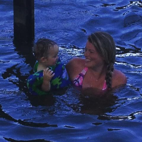 ChelsiFedke's tweet photo. My beautiful son and I at my parents lake house. #lakeoftheozarks #beautifulsunsetmakesforbeautifulh20 #lovemyson http://t.co/TxrWPQpdaN