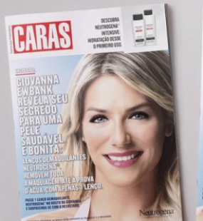 InformaBTL's tweet photo. Marketing interactivo: shoppers pueden desmaquillar a modelo - http://t.co/SPR4RswjX7 http://t.co/hVFtZkLxGJ