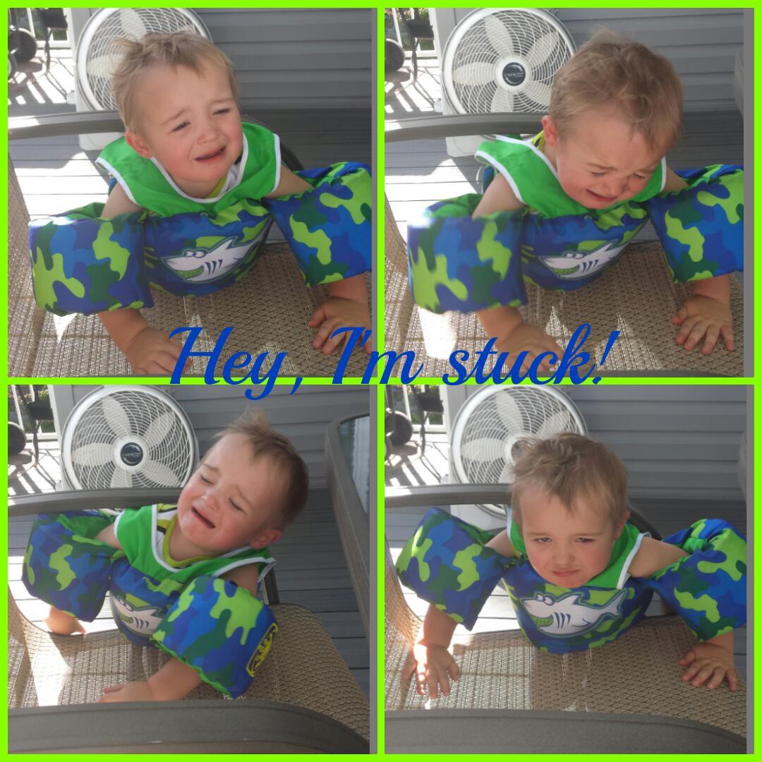 ChelsiFedke's tweet photo. #stuck #hegothimselfin #mommygothimout #loveallthosefaces! http://t.co/eyRuqK8kti