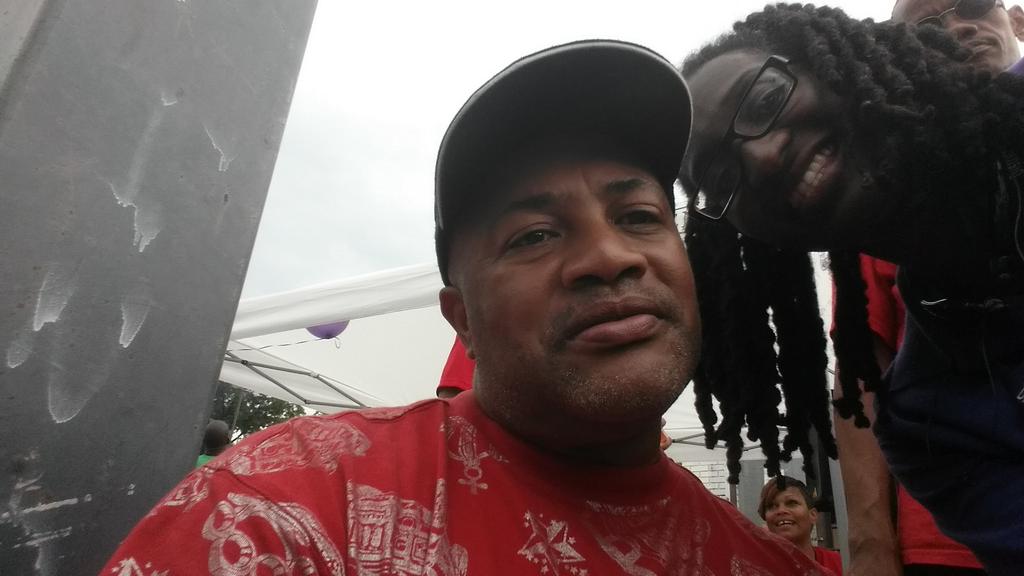 LaRubyMay's tweet photo. Something about #PoppingInTheWard and #Selfies @WARD8RISING http://t.co/9275HD4NfY