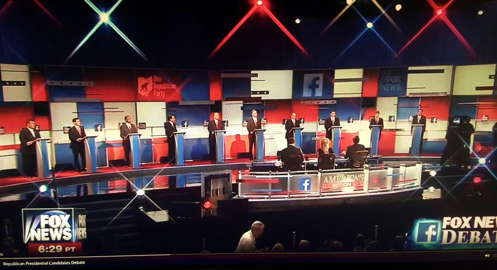 TrumpCast's tweet photo. The #GOPDebate Stage with candidates from #FoxNews #FOXNEWSDEBATE http://t.co/W83svzG894