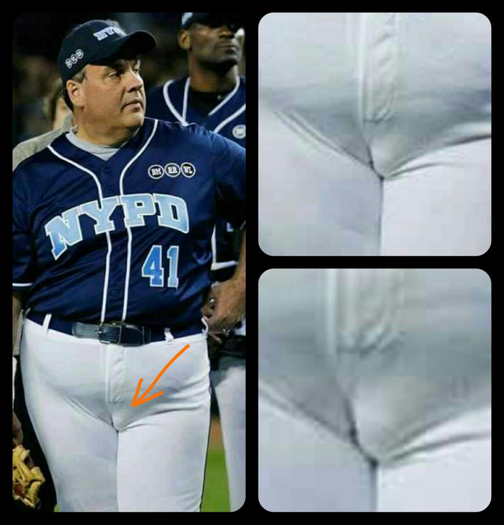 TesticleTimmy's tweet image. Our next president Chris Christie will make #cameltoethursday a legit holiday #GOPDebate #ChrisChristie #VotersFirst