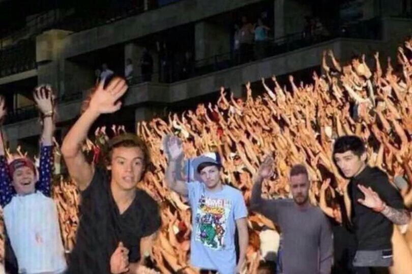 scarletsnotrad's tweet photo. Raise your hand if you have felt personally victimized by the boys since March 25th #WeSupportBriana http://t.co/gHRErHBlwr
