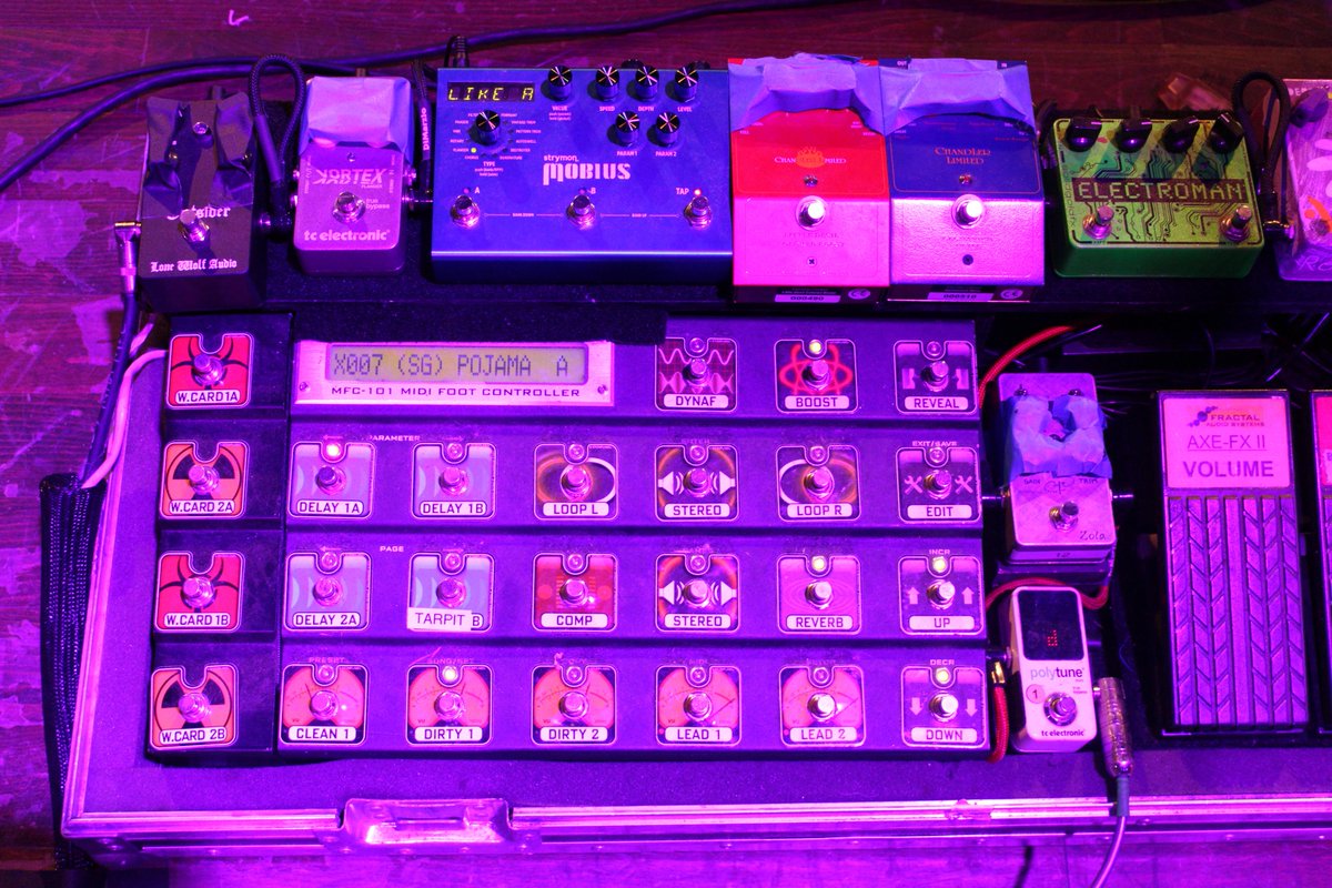 DweezilZappa's tweet photo. Life got better once I got magnetized! Stomp Labels for AXE-FX are fantastic. #stomplabels http://t.co/Va2JOXRAFT
