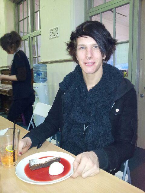 MOIRA_youth's tweet image. Luke enjoying his choc cake baked by the #heatprogram run by @SKYS_org. Our #FYIprogram group had a super day!