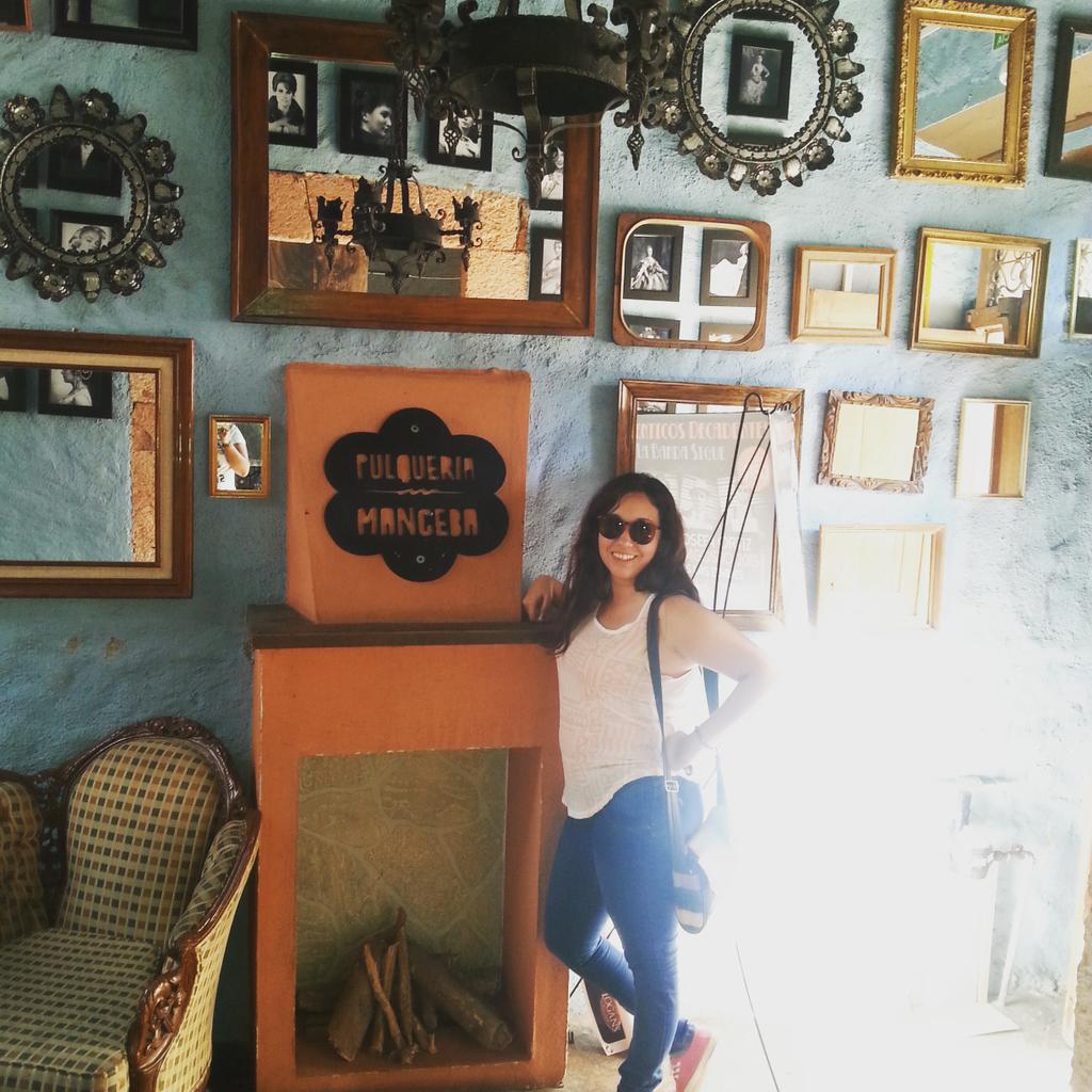 monybow's tweet image. Pulqueria Manceba, Qro.