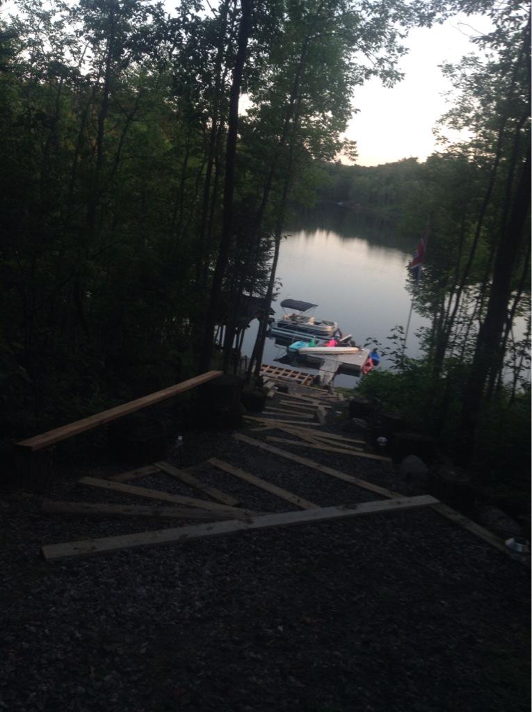fatpizzaslut's tweet photo. My cottage is probably my favourite place ever ❤️🌲🌊 #perrysound http://t.co/FX36FaUBSK