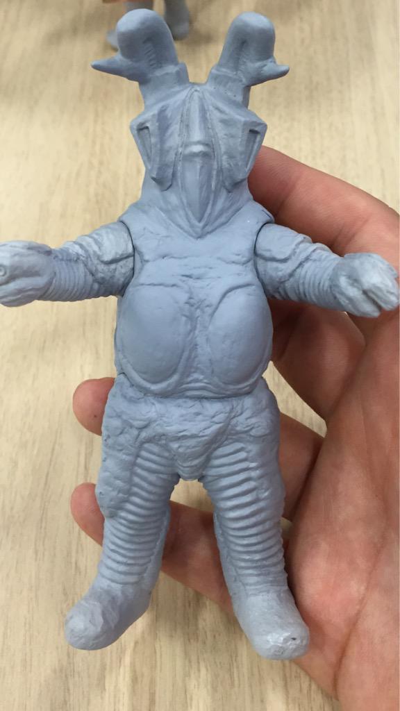ガシャポン特撮部 Twitterissa ガシャポン売り場で発売中 ウルトラヒーロー500 ウルトラ怪獣500 Http T Co 9svyp23cbg 11月にはゼットン2代目が入った第2弾が発売予定 M内 Http T Co Fm5n28xr3y