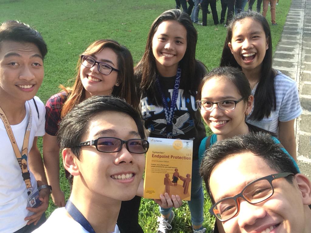 abvherrera's tweet photo. Buddies for today π #MISAeonian #Jumpstart2015
{+ Miggy, Katha, Kuya Micah, et. al} http://t.co/tgIWX9HtRf