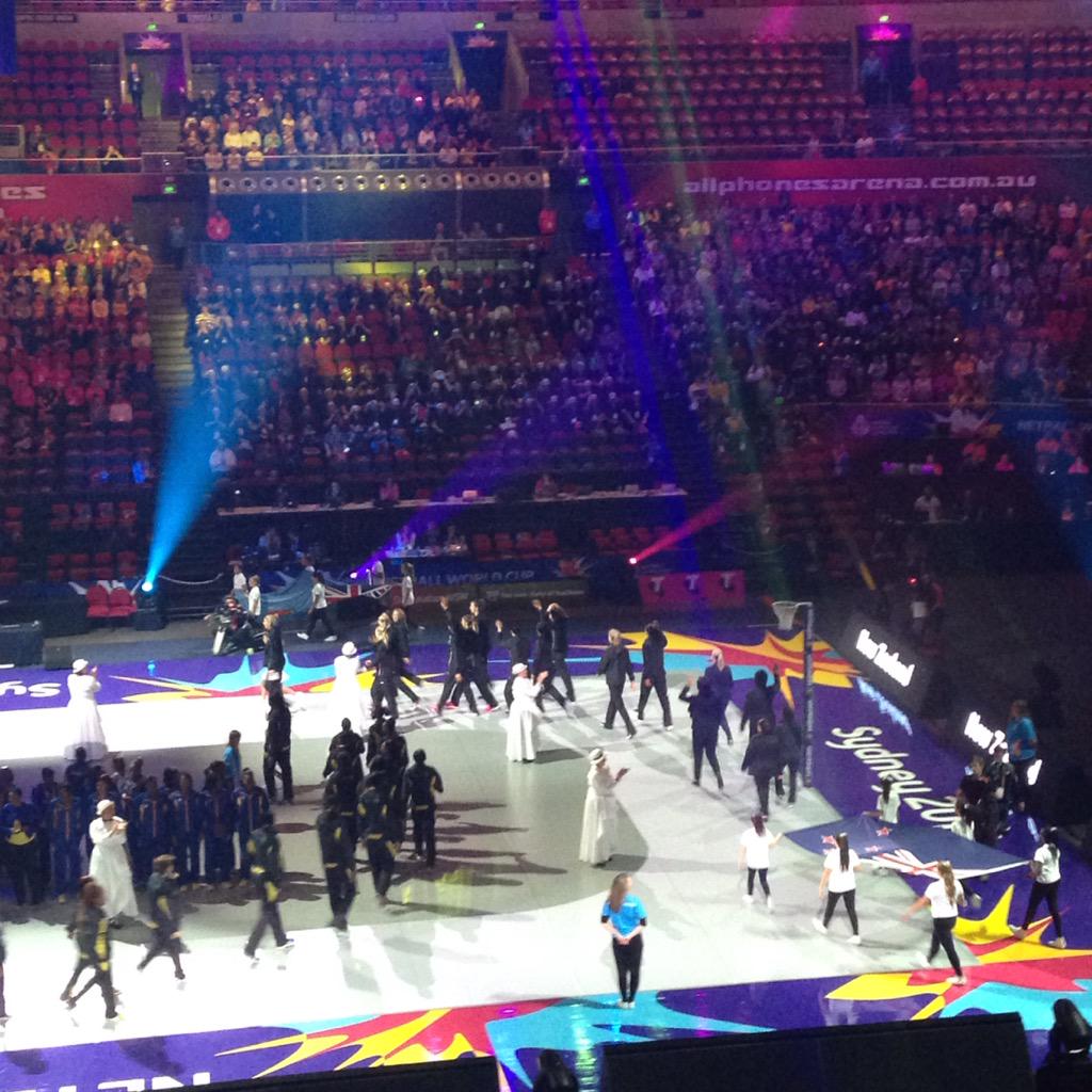 SilverFernsNZ's tweet photo. The #SilverFerns enter @allphonesarena for the @netballworldcup opening ceremony #SilverFans #NWC2015 http://t.co/A6EOWjmkkQ