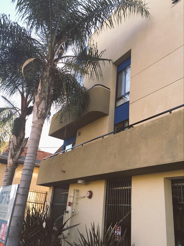 TheCollectionLA's tweet image. Live in downtown #lovelife #LA #loftsatdowntown #LALIFE #Silverlake #echopark