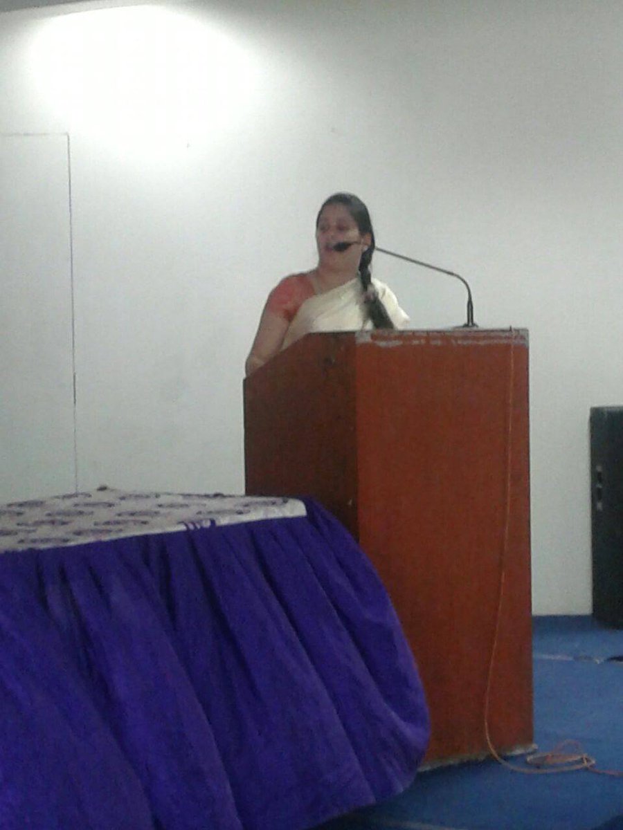 PratibhaPune's tweet photo. Guest Dr. Mazia Siddiqui 
Topic "Career orientation " for 11th and 12th standard students at Pratibha Junior College. http://t.co/81zrgzCZpl