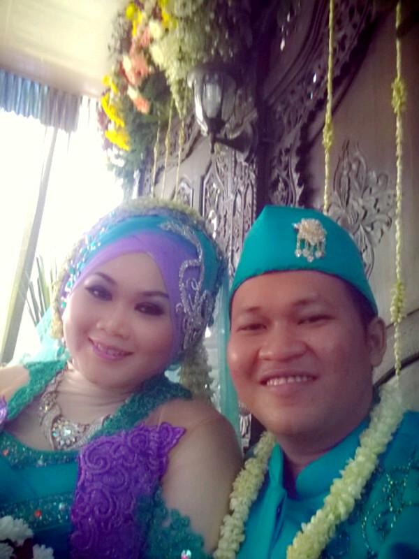 raniwuuul's tweet photo. @TweetNikah @agus3_rani Alhamdulillah SAH!!! :)) http://t.co/9cCdIHUm6T