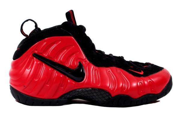 TheShoeGame's tweet photo. Nike Air Foamposite Pro Red/Black Will Retro For 2016 http://t.co/dsqyUe9MZ3 http://t.co/HfAajKVrhf
