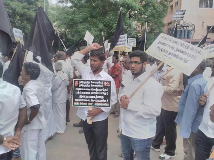 Iffidel's tweet image. #BlackFlag2Modi shown in #TamilNadu for his performance on #lalitgate #Vyapam #LOC #landbill #Inflation @jab9777