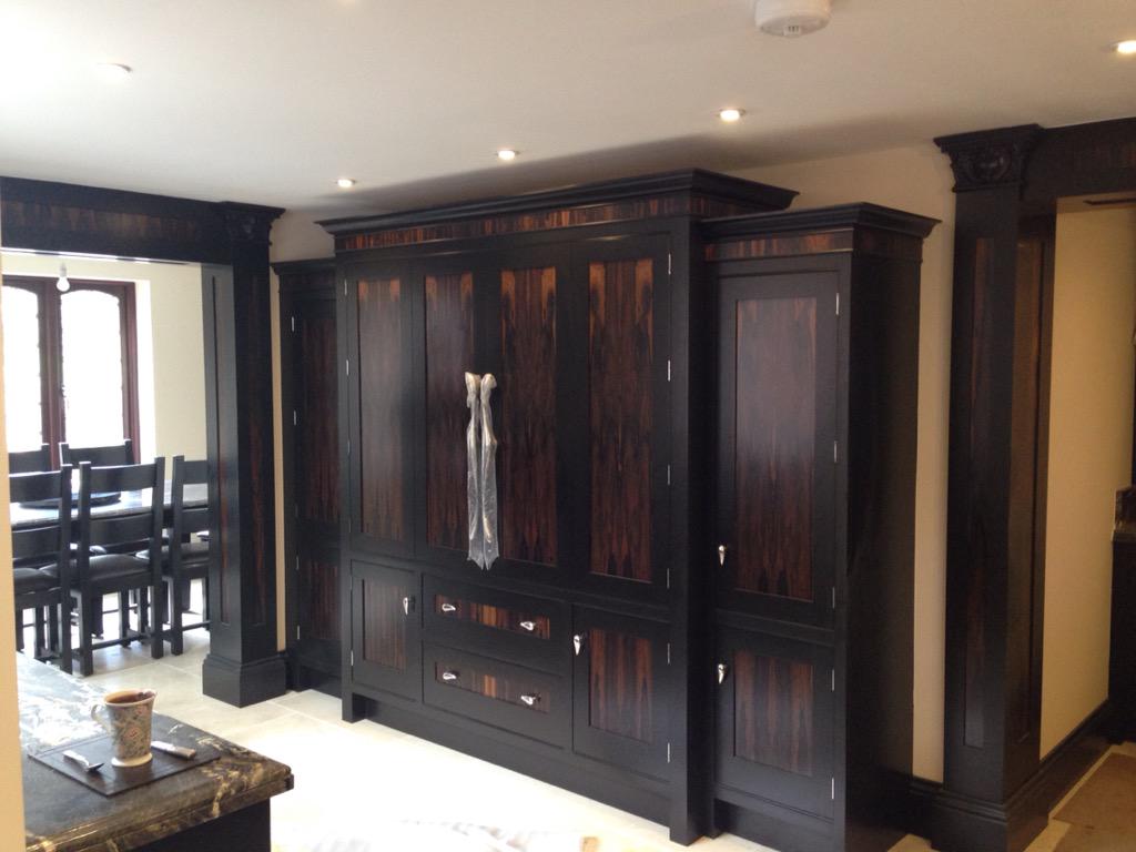 RubyGranite's tweet photo. Blanco antique dresser uint love this idea!! #granite #Cheshire #kitchen #Rubygranite #kettle #toaster http://t.co/LBon85hMLI