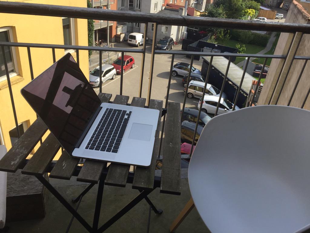 Emilgkristensen's tweet photo. Today's Office. #startup #sleeknote http://t.co/3KuZdZk614