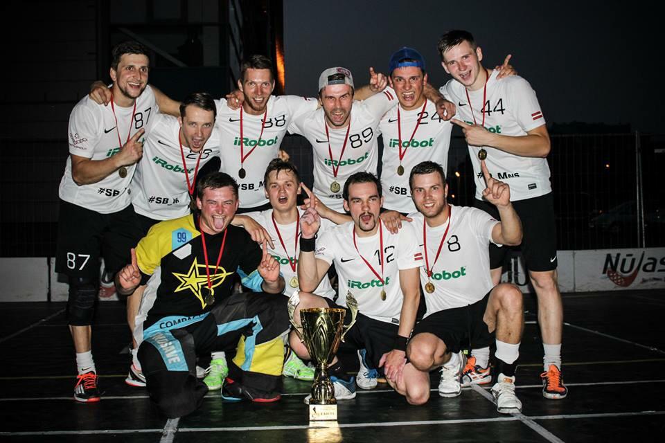 SB_Moscow_ns's tweet photo. @vasarasliga ir noslēgusies un sakam lielu paldies organizātoriem, mūsu atbalstītājiem @MansRobots un @Wolf_Sticks :) http://t.co/4tZUzz6qod
