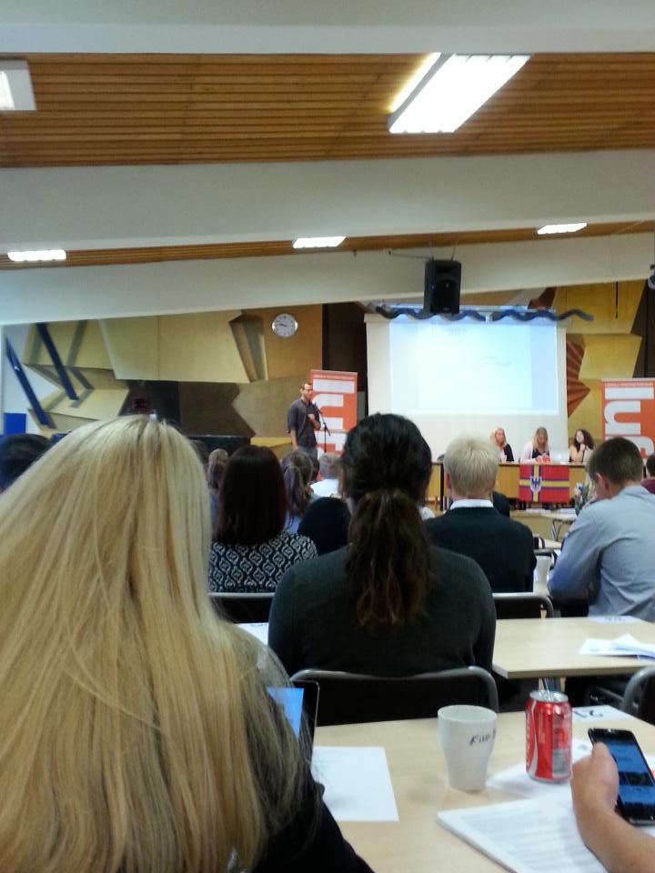 obstinatliberal's tweet photo. Världens bästa @antongrahm ger ett tal med sällan skådad inlevelse. #luf15 #anton4FO http://t.co/MkvyTj04j6