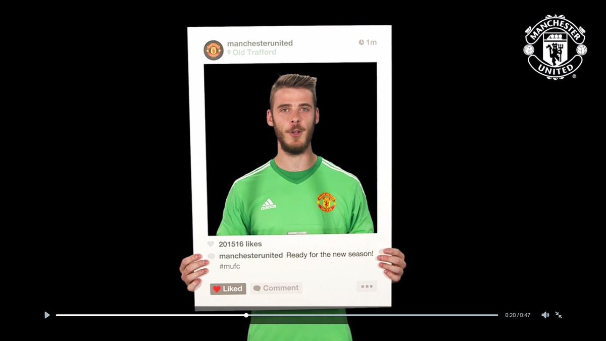 OneStopUnited's tweet photo. Ada De Gea di iklan instagram nya Manchester United, pake jersey Adidas. #DeGeaStay? http://t.co/aECsuZlcAT