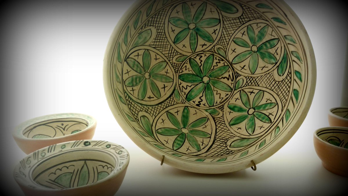 Viaggio nelle città della #ceramica: i luoghi dell'#artigianato artistico della #Toscana bit.ly/1UsfGYe