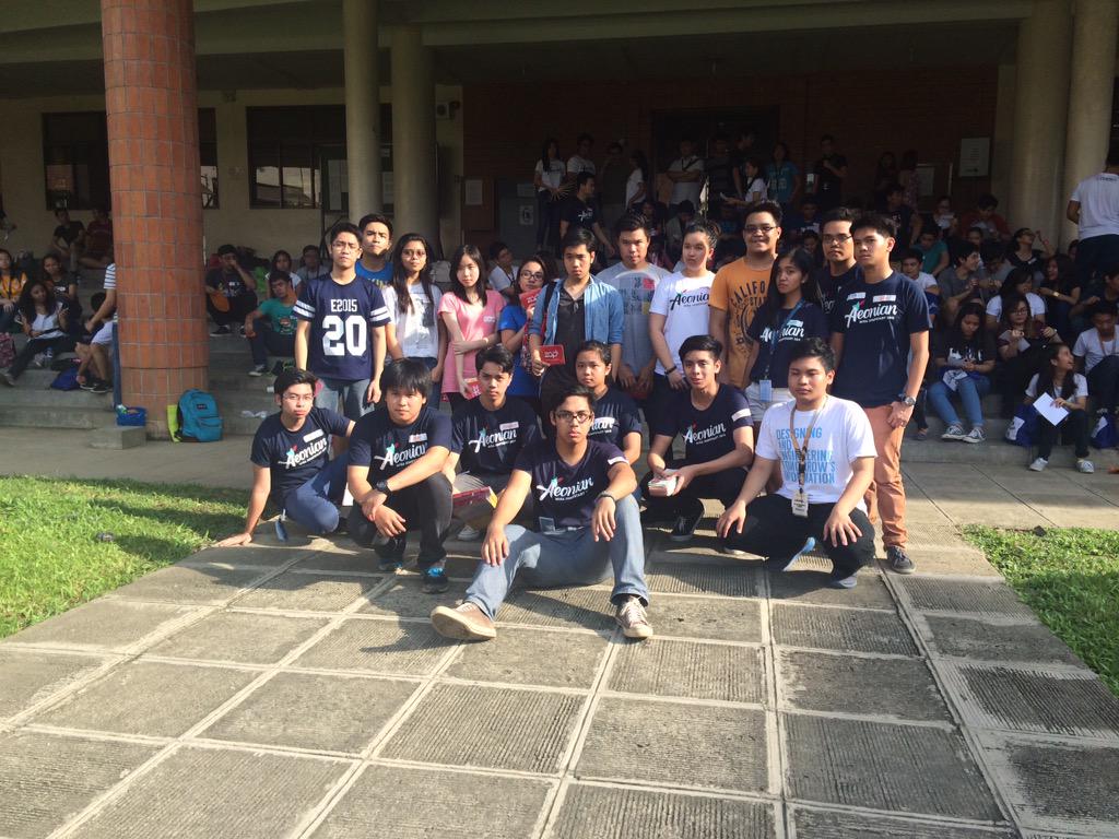 AteneoMISA's tweet photo. 5th place: Green
4th place: Orange
3rd place: Yellow
#MISAeonian #Jumpstart2015 http://t.co/0YSyYypSH8