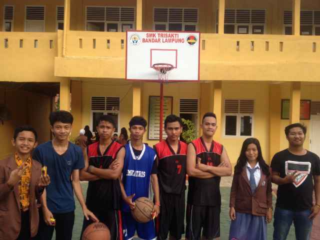 SYLVESTER (@basketsmetris) on Twitter photo 