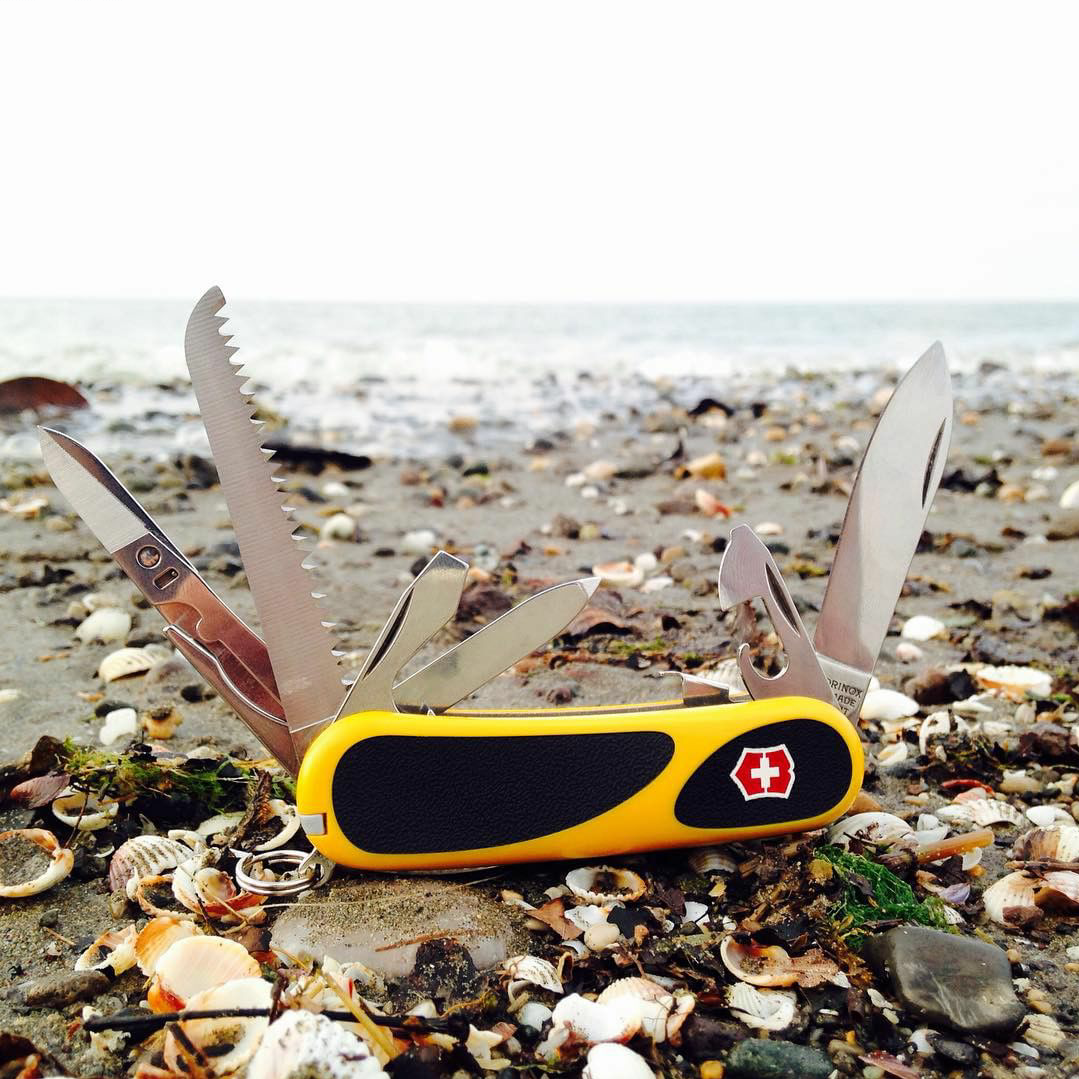 VictorinoxNA's tweet photo. Congrats to our #PicoftheWeek winner @purmov - what a fantastic shot! #SwissArmyKnife #EvoGrip #Beach #Victorinox http://t.co/c4P45ldb0s