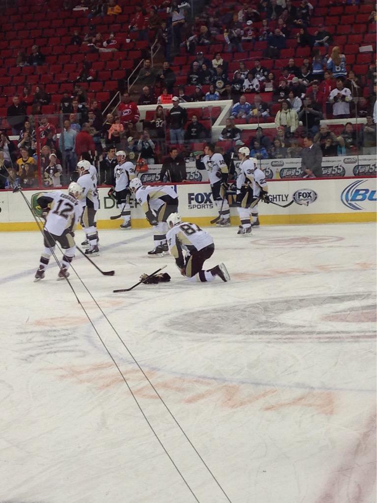 Happy birthday to the ultimate bae, Sidney Crosby! Only 78 more days until we\re reunited once more!!  