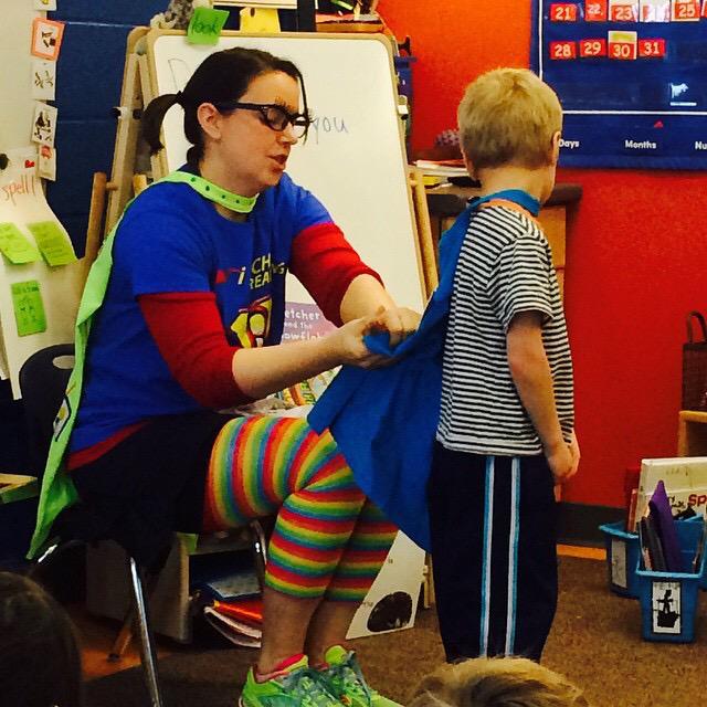 Teaching kindergarteners to be super readers! #tcrwp