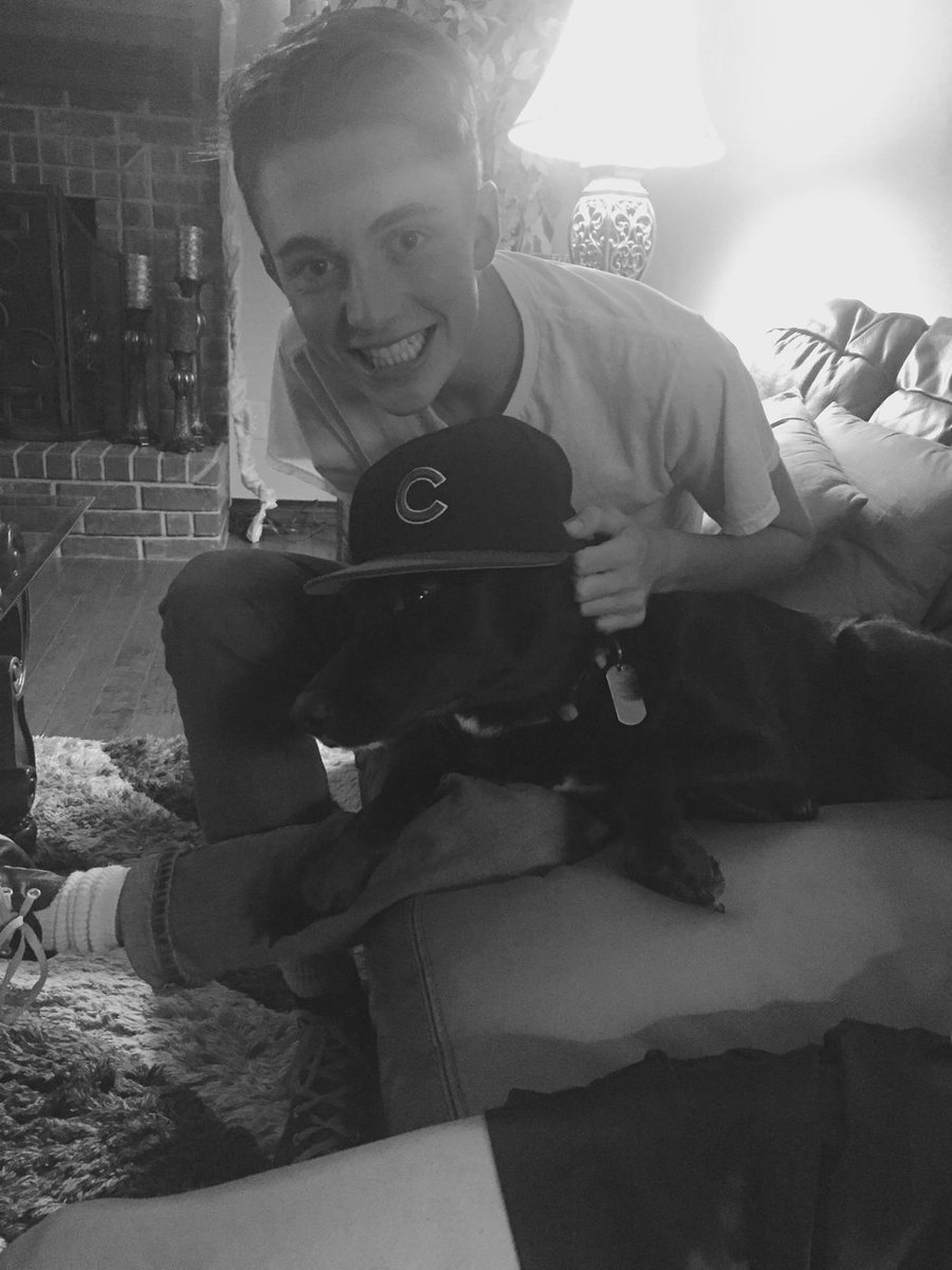 greysonchance's tweet photo. Chi town Cub dawg http://t.co/X5OSxlSLeK