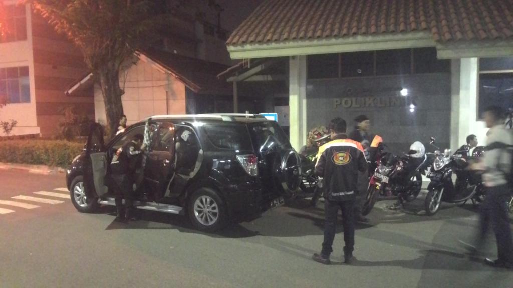 Pengangkutan logistik