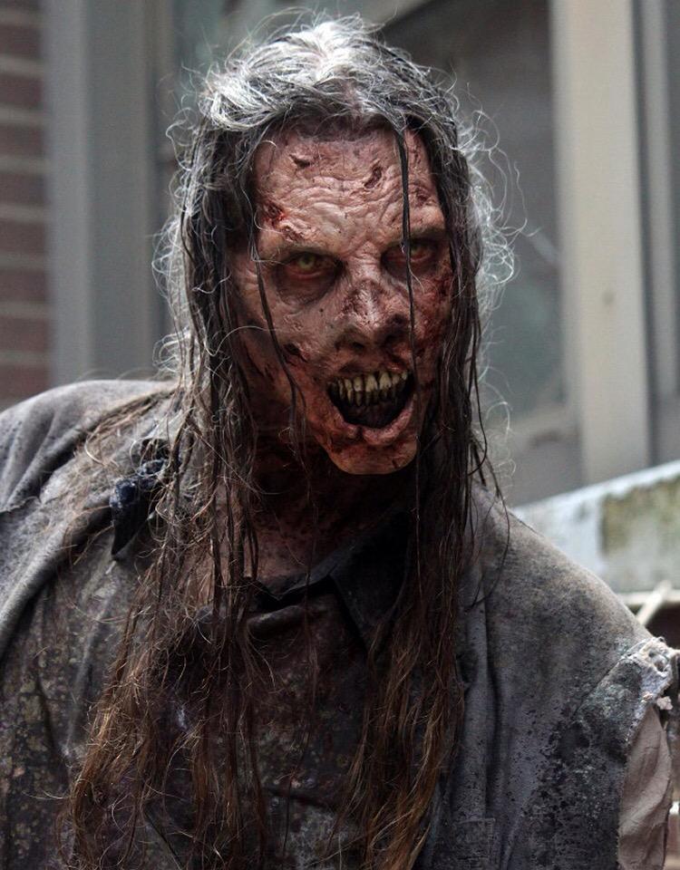 timproctor's tweet photo. Remember this danai? Ps I did finally become a walker. :) @DanaiGurira http://t.co/GXgjNKhdbF