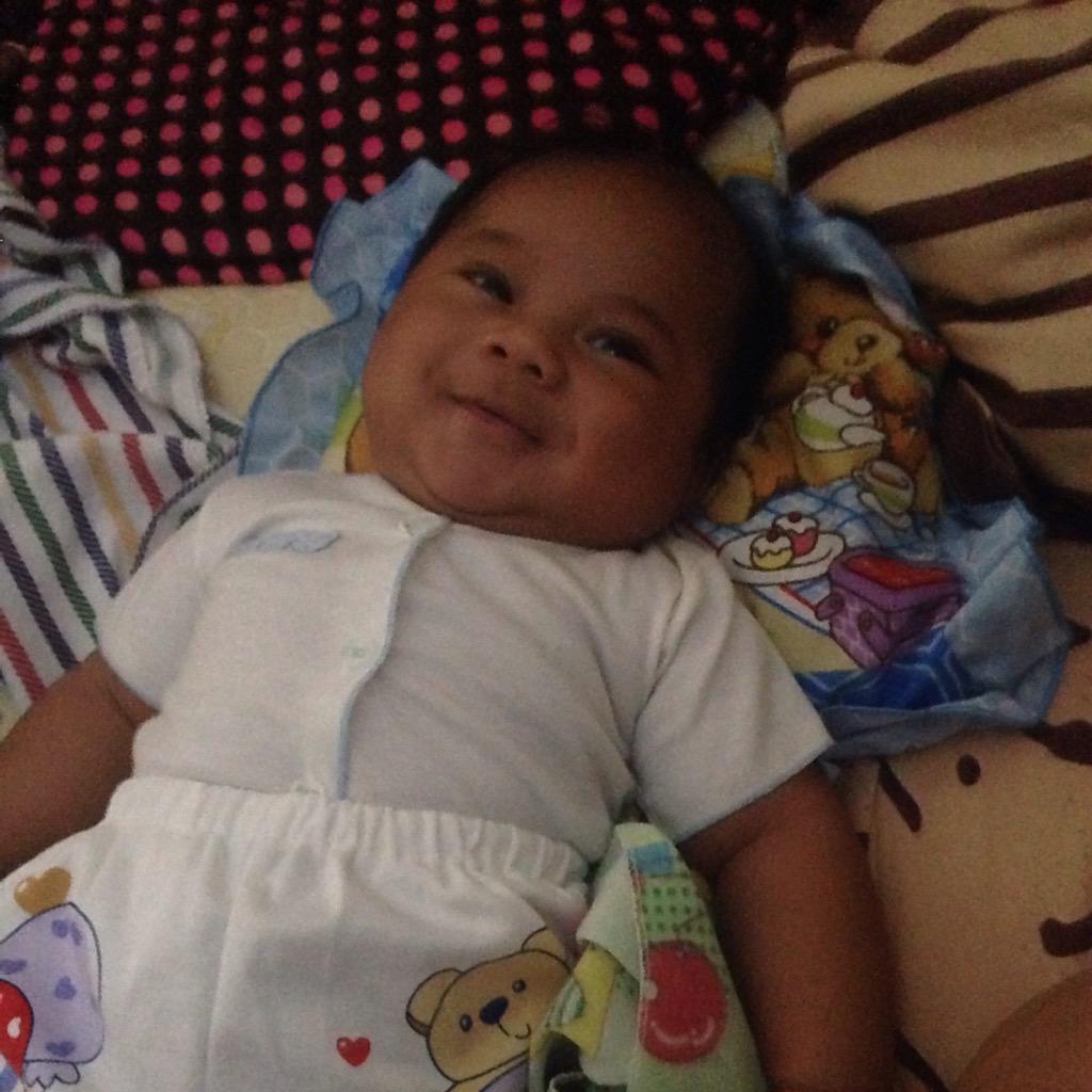 yumaas's tweet photo. Hidupku❤️❤️ http://t.co/MTSZatMbiz