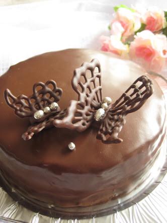 pri_pri_sweets's tweet photo. ・チョコのホールケーキ♡♡ https://t.co/Sy04ZVbOca¨
