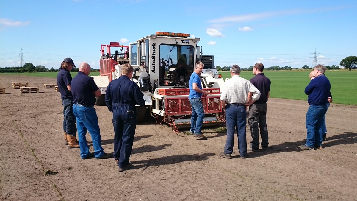 Inturf's tweet photo. Trebro Autostack Training Day @H_S_E with all 6 drivers at Carberry Farm Wilberfoss #safe #benchmark http://t.co/5pr1okumfN
