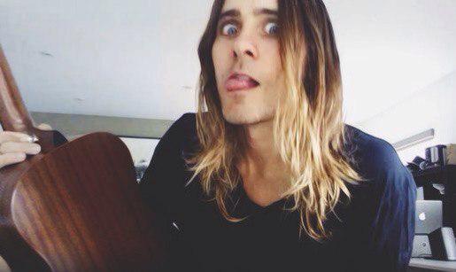 SEXgaLLavich's tweet image. Кому песенку?:з 
#rt 
#КаждыйФолловитКаждого