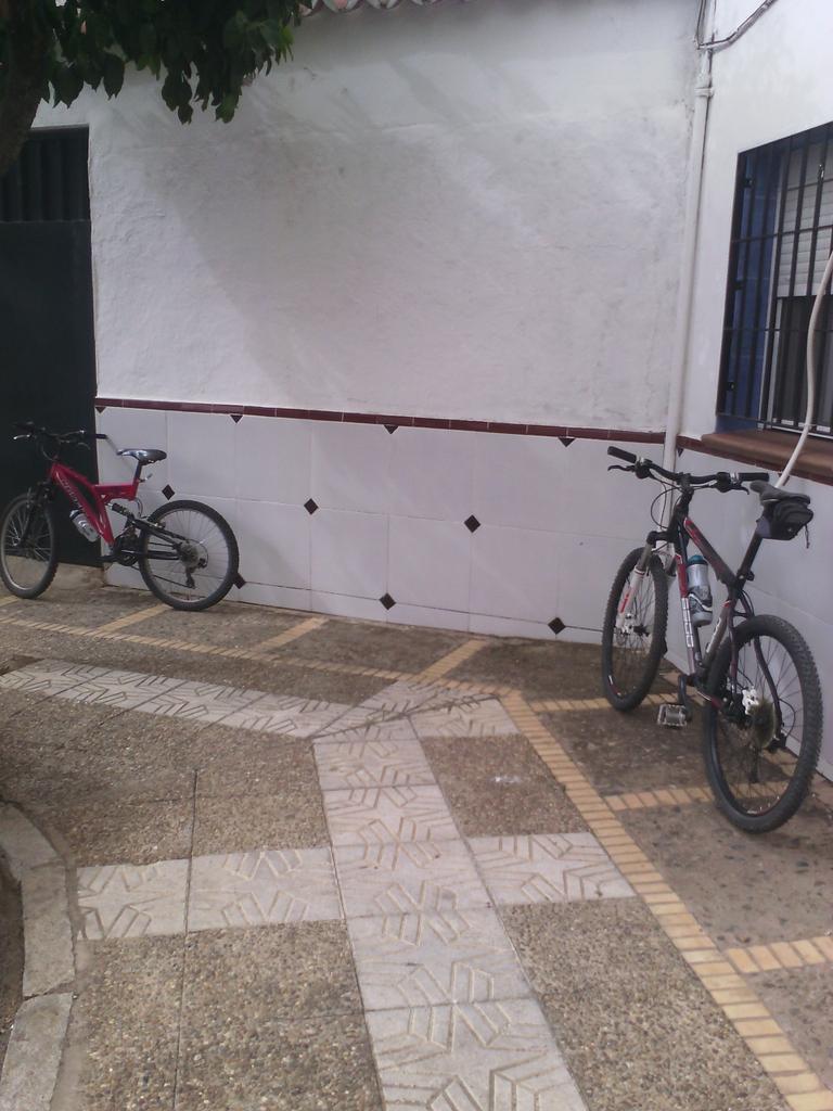 Josemaa_9's tweet photo. *BUENA MAÑANITA DE BICIS* http://t.co/70aKHaV5d6