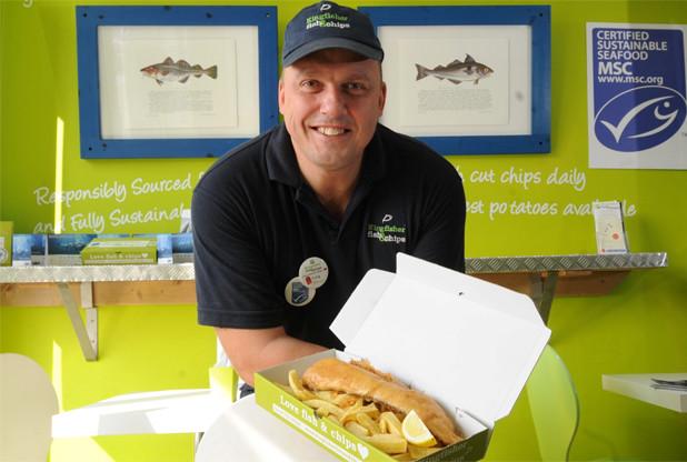MSCintheUK's tweet image. WOW... @KingfisherDevon crowned as most #sustainable fish &amp;amp; chip shop menu with 12 MSC species via.msc.org/QBYYJ