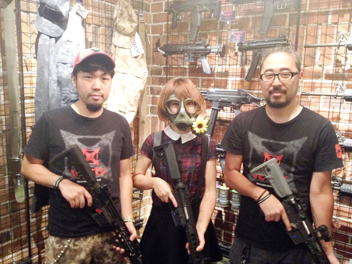 dragonforceshop tweet picture