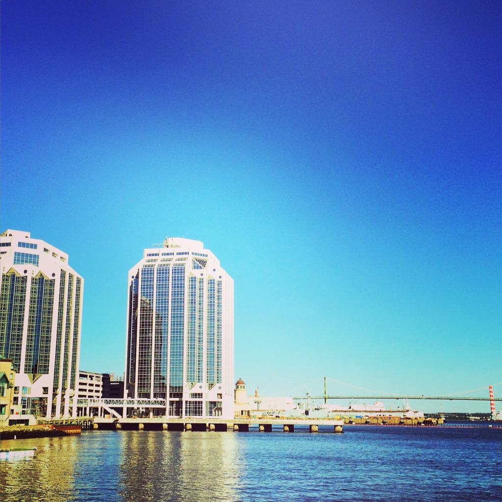 haligrams's tweet image. Happy Friday!!