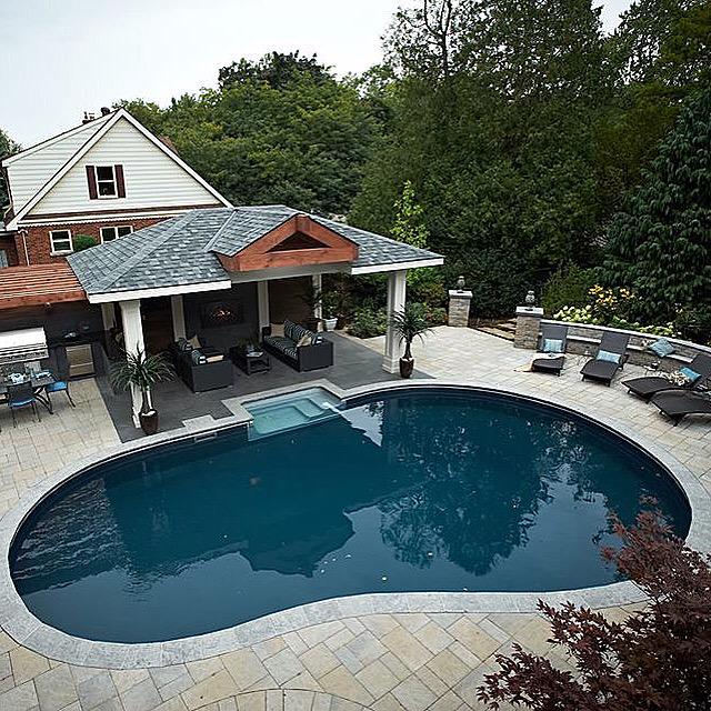 N_L_Group's tweet photo. We call this one...Oakville Oasis #NLGroup #Pool #Pavilion #OutdoorKitchen http://t.co/6PVdnfSj6Y