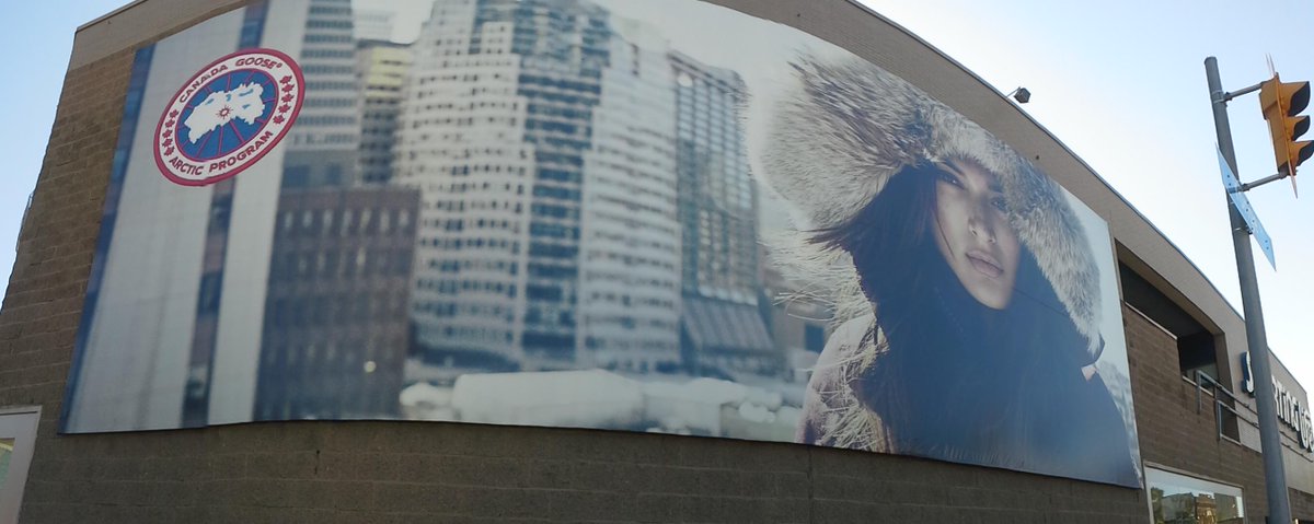 TotalSignsCa's tweet image. Winter is coming! Banner change outs @SPORTINGLIFECAN Ottawa,Markville,Yonge st. Install by @TotalSignsCa