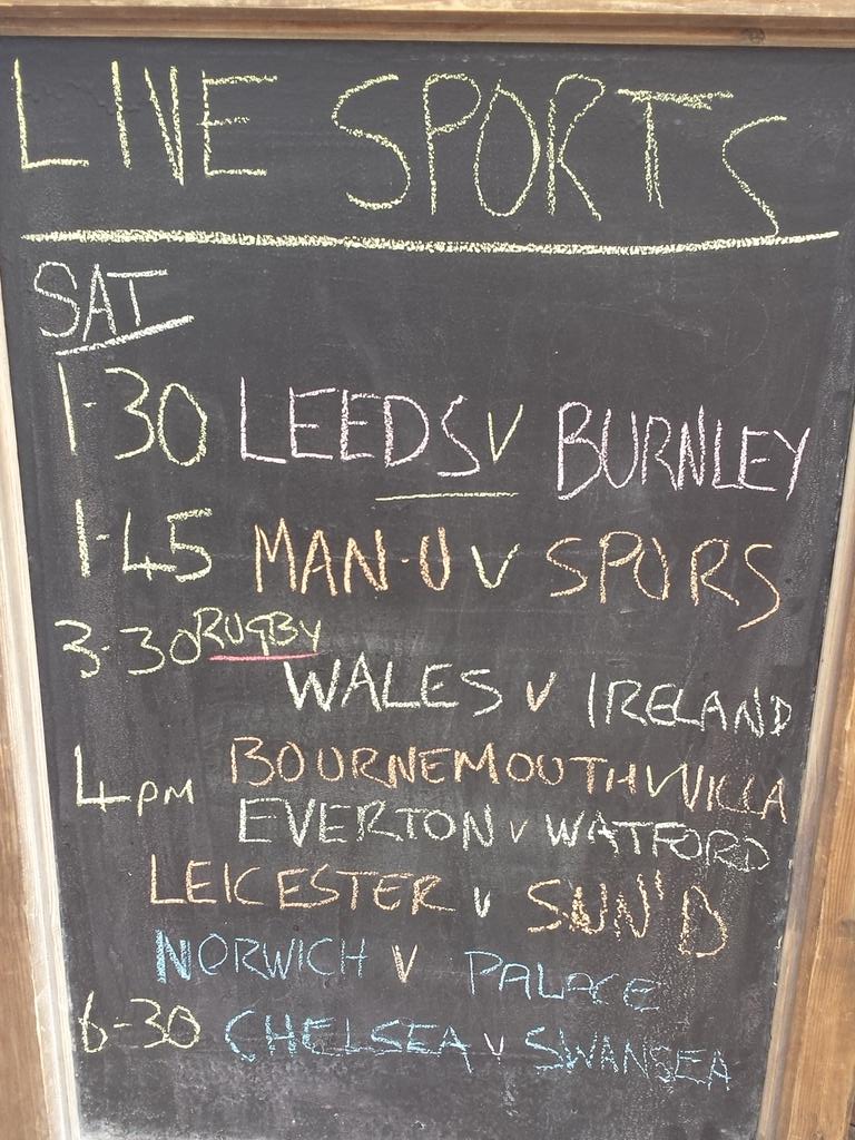 boozeribz's tweet photo. Very busy day at The Boozer #Ibiza tomorrow.   #Football #rugby see you there from 12:30 http://t.co/LCoGvmycl1