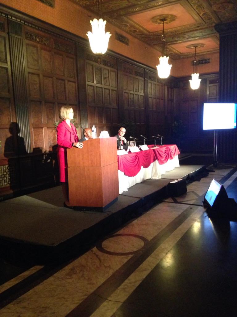 CuyahogaGOP's tweet photo. Jill Homan with @citygop leading the #urbanelections panel at the #urbangop conference http://t.co/VEnTHNnsjr