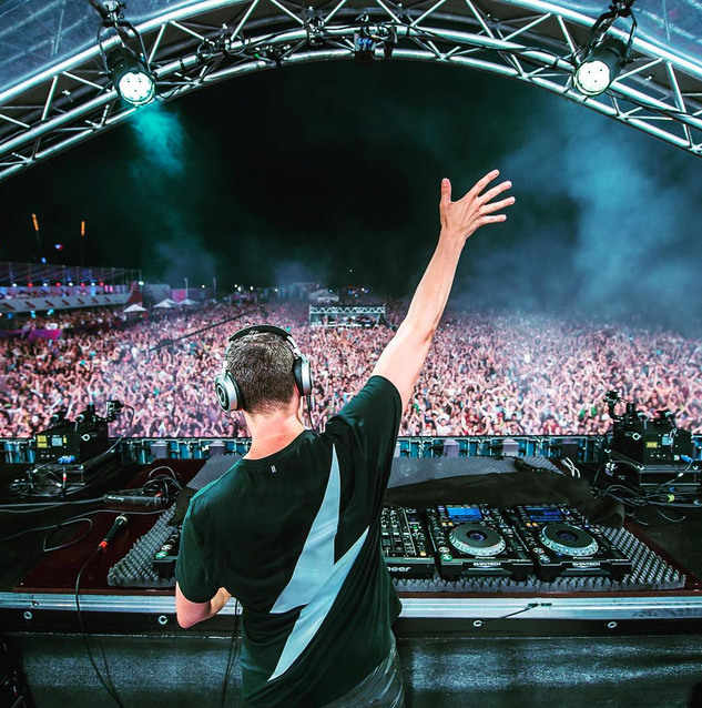 ⚡️👋🏻 #WeekendBalticFestival