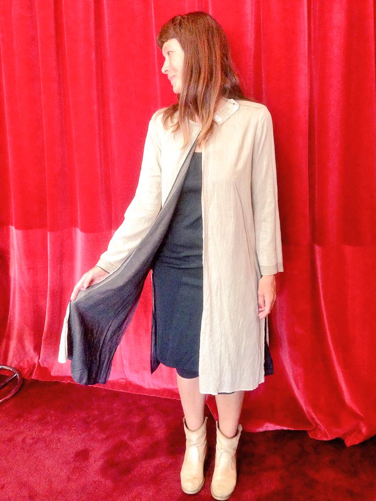 MLGislington's tweet photo. #Volunteer Deborah models a #superstylish & #veryversatile reversible summer tunic ❤️ #preloved #fashion #islington http://t.co/CNYFZItkgB