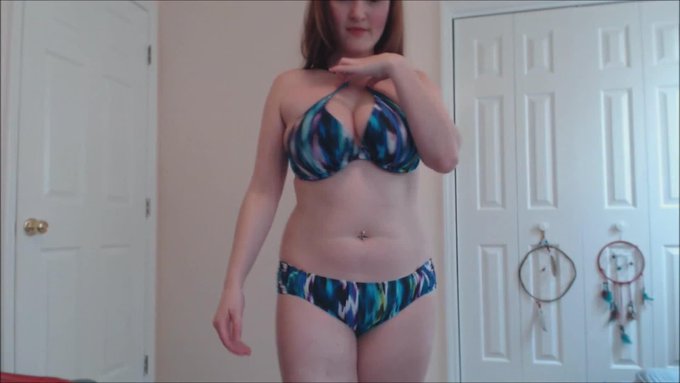HOT new video preview from @XoAmyWatson https://t.co/e5by7tmXvb @manyvids #camgirl #manyvids http://t<a class="tags" href="/tag/xoamywatson">@xoamywatson</a><a href="/tag/camgirl"class="tags"><span>#camgirl</span></a><a href="/tag/manyvids"class="tags"><span>#manyvids</span></a>