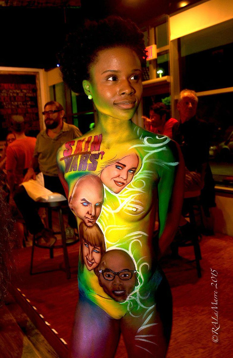 BSDCreative's tweet photo. @RiosirahRtist #bodypaint #SkinWars ATL event: @ChlkoFoundation @liveartamerica @RuPaul @JsinSecretroom #FollowFriday http://t.co/xUbV2MdLIH